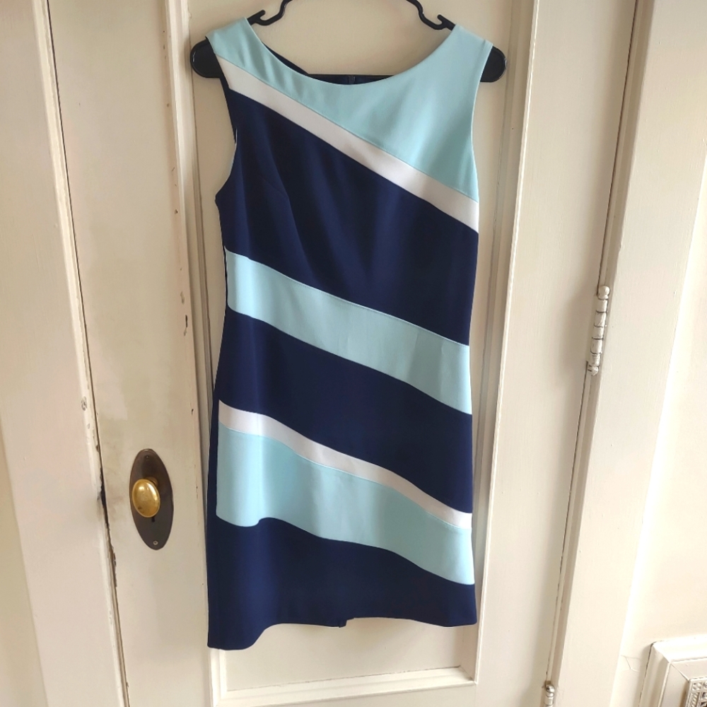 Connected Apparel blue striped sleeveless sheath dress size 6